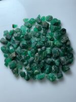 94.10 Carat Rough Emerald Lot – Small-Size Natural Stones (10x7x3mm) - Image 7