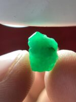 Discover Natural Beauty: 3.45ct Emerald Crystal from Swat Valley - Image 7
