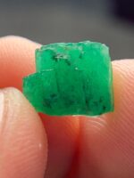 3.05ct Swat Emerald Crystal – Natural Green Elegance in 8.06 x 9.89 x 4.97 mm - Image 3