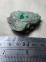 107.65 ct Swat Emerald Specimen – A Large-Scale Natural Crystal Formation - Image 8