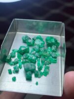 27.06ct Swat Emerald Rough – A Compact Lot of Vivid Green Crystals - Image 11