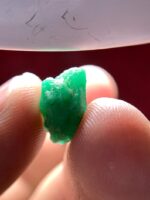 6.21ct Swat Emerald Crystal – Natural Green Elegance from Pakistan - Image 5