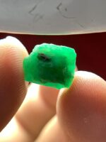 6.21ct Swat Emerald Crystal – Natural Green Elegance from Pakistan - Image 9