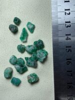Swat Valley Emeralds: Stunning 33.45 Carat Lot of Raw Gems - Image 3