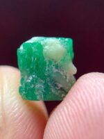 Emerald Geometry 4.375ct Swat Crystal with Bold Color & Balance and colour - Image 10