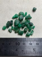 The Glow of the Mountains: 39.09 ct Swat Emerald Rough Lot - Image 11