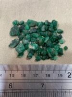 Vibrant 52.25ct Swat Emerald Rough Lot - Image 9
