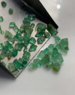 22 ct Rough Emerald from Panjshir, Afghanistan - Image 2