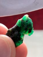 17.20 Carat Emerald Crystal from Swat, Pakistan – Natural Untreated Green Beryl Specimen - Image 5