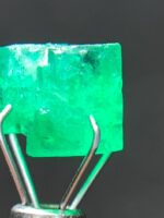 3.36ct Afghan Emerald Crystal: Luxury Jewelry Gemstone (9.03x7.03x6.61mm) - Image 2