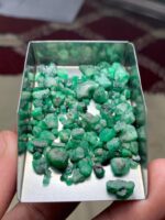 Distinctive 55.55ct Swat Emerald Rough Lot - Image 13