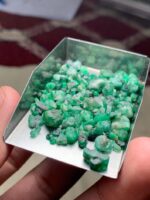 Distinctive 55.55ct Swat Emerald Rough Lot - Image 4
