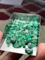 Distinctive 55.55ct Swat Emerald Rough Lot - Image 7