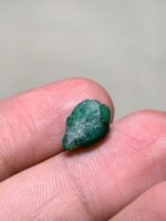 Swat Emerald Crystal – 3.40 ct Raw Gemstone, Pakistan - Image 7