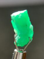 6.88ct Rough Emerald – Swat Valley, Natural Uncut Crystal - Image 5