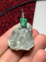 82.29ct Swat Emerald Specimen – Flat-Form Crystal with Vivid Color - Image 7