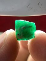 4.95ct Swat Emerald Crystal – Museum-Grade Natural Stone with Exceptional Structure - Image 2