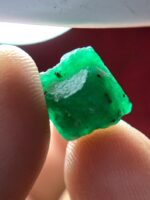 4.95ct Swat Emerald Crystal – Museum-Grade Natural Stone with Exceptional Structure - Image 4