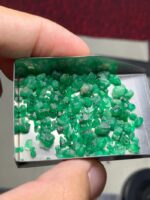 Long Lines, Raw Beauty: A 40.00ct Swat Emerald Rough Lot for Precision & Style - Image 9