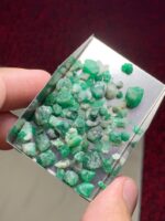 Swat Emerald Rough Lot: 44.71 ct Natural Green Crystals - Image 6