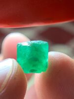 The Allure of a Swat Valley Emerald: 4.47 ct of Mesmerizing Green - Image 11