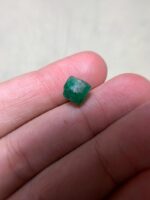 The Allure of a Swat Valley Emerald: 4.47 ct of Mesmerizing Green - Image 5
