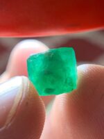 The Allure of a Swat Valley Emerald: 4.47 ct of Mesmerizing Green - Image 8