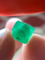 The Allure of a Swat Valley Emerald: 4.47 ct of Mesmerizing Green - Image 9