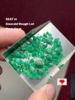 Rough Lot Spotlight: 33.67 ct Swat Emerald Crystal Parcel