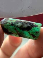 Monumental Green: 38.50 Carat Emerald Crystal from Laghman, Afghanistan - Image 4