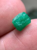 The Timeless Elegance of a 1.34ct Emerald Crystal: A Jewel from Swat Valley - Image 7