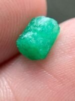 The Timeless Elegance of a 1.34ct Emerald Crystal: A Jewel from Swat Valley - Image 9