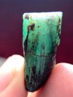 Monumental Green: 38.50 Carat Emerald Crystal from Laghman, Afghanistan - Image 10