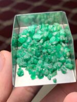52.10 Carat Swat Emerald Rough Lot: Thick Crystals Built for Bold Emerald Cuts - Image 3
