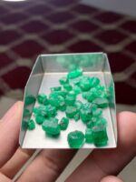 34.17 Carat Swat Emerald Rough Lot – Dimensions 6.53 × 7.00 × 5.68 mm - Image 7