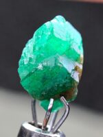 The 2.16-Carat Wonder: Swat Emerald Crystal with Striking Dimensions - Image 5