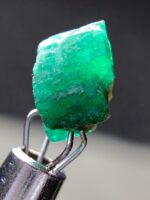 The 2.16-Carat Wonder: Swat Emerald Crystal with Striking Dimensions - Image 6