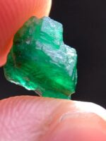 The 2.16-Carat Wonder: Swat Emerald Crystal with Striking Dimensions - Image 8