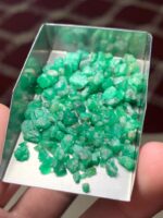52.10 Carat Swat Emerald Rough Lot: Thick Crystals Built for Bold Emerald Cuts - Image 9