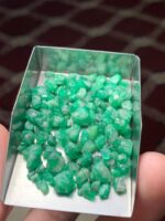 Balanced Beauty: 59.30 ct Emerald Rough Lot from Swat Valley - Image 7