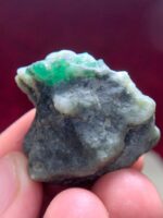 145.5ct Swat Emerald Specimen – Massive Natural Crystal with Exceptional Dimensions - Image 5