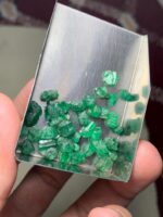22.75ct Swat Emerald Rough Lot – Natural Elegance in Every Crystal - Image 6