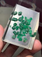 22.75ct Swat Emerald Rough Lot – Natural Elegance in Every Crystal - Image 8