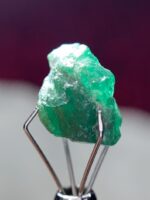 5.315ct Swat Emerald Crystal – Natural Green Clarity in Raw Form - Image 10