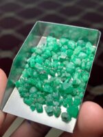 Precision in the Rough: 53.15 ct Emerald Lot from Swat Valley - Image 6