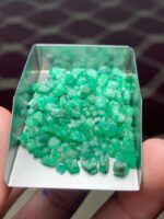 Precision in the Rough: 53.15 ct Emerald Lot from Swat Valley - Image 10
