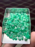 Precision in the Rough: 53.15 ct Emerald Lot from Swat Valley - Image 15