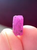 Exploring the Potential of a 4.335ct African Ruby Crystal: 10.98 x 5.50 x 5.13mm - Image 3
