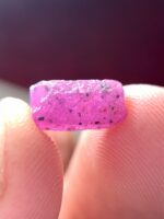 Exploring the Potential of a 4.335ct African Ruby Crystal: 10.98 x 5.50 x 5.13mm - Image 4