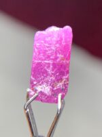 Exploring the Potential of a 4.335ct African Ruby Crystal: 10.98 x 5.50 x 5.13mm - Image 8